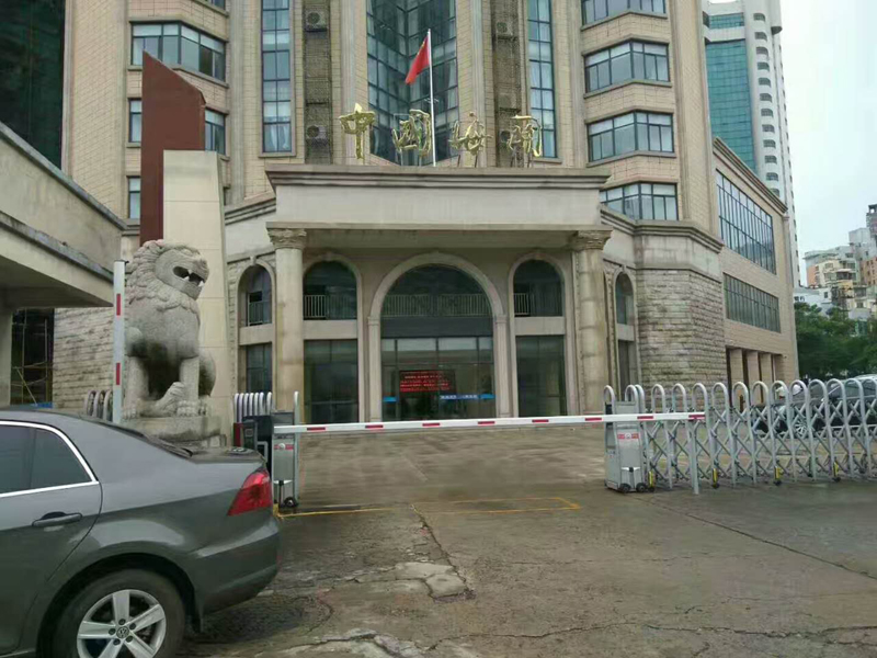 室内健身器材,单位健身器材,健身器材十大品牌-广西快盈VIII体育健身器材有限公司