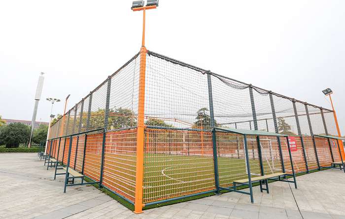 广西健身器材厂家-快盈VIII五人制足球场