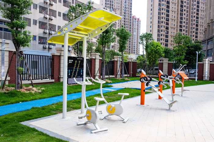校园健身器材解决方案-广西快盈VIII体育