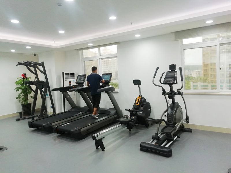 企事业单位健身房器材-职工健身房解决方案-广西快盈VIII体育健身器材有限公司