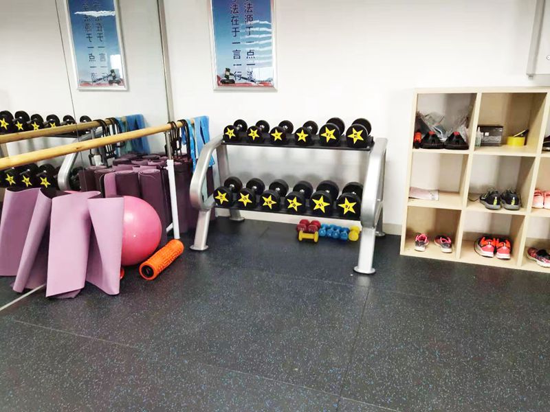 企事业单位健身房器材,单位职工健身房器材-广西快盈VIII体育健身器材有限公司