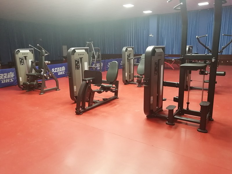 企事业单位健身房器材,单位职工健身房器材-广西快盈VIII体育健身器材有限公司
